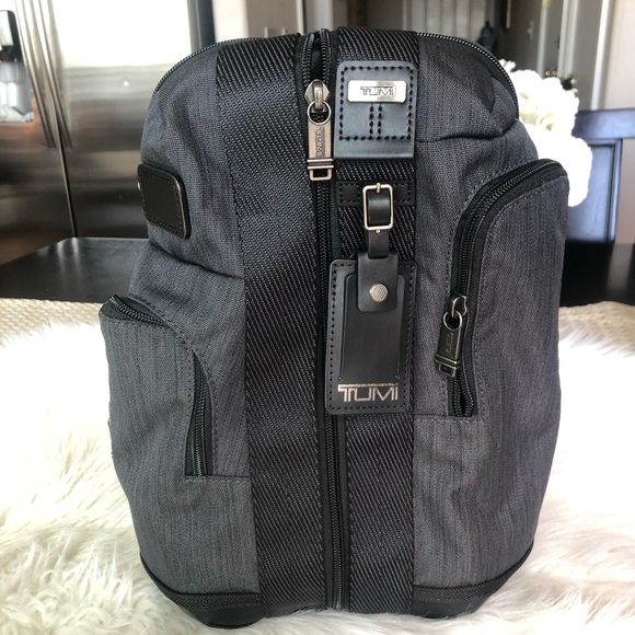 Tumi 02223393CHRO Higgins Sling Ballistic Nylon Men’s Charcoal - Picture 3 of 6